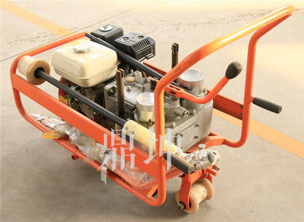 NLB-600雙頭內(nèi)燃機(jī)械螺栓機(jī)動(dòng)扳手