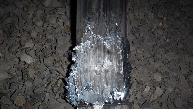 閘瓦熔渣